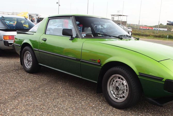 Mazda RX 7