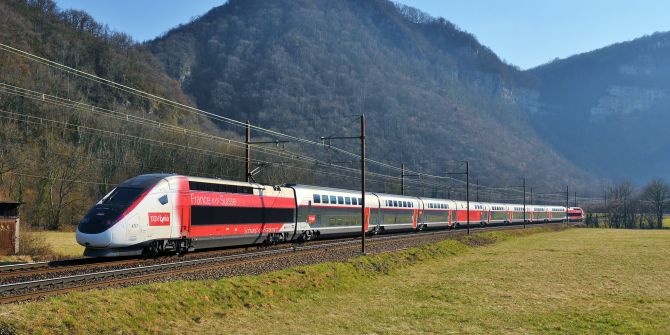 TGV Lyria Zug Berge