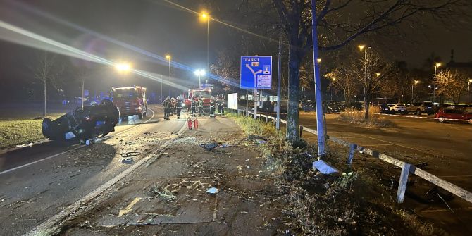 Selbstunfall Auto Aarau