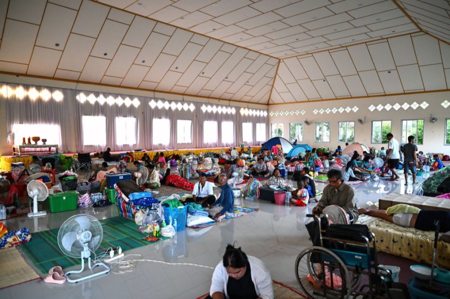 Viele Thailänderinnen und Thailänder mussten im Zuge der Eskalation im Grenzstreit mit Kambodscha ihr Zuhause verlassen. Aich in Kambodscha wurde evakuiert.