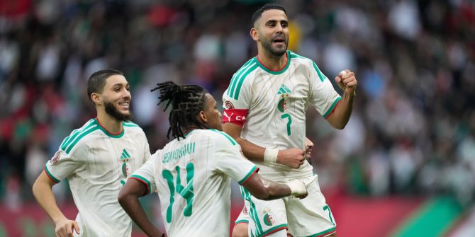 Algerien Afrika-Cup Hadjam YB