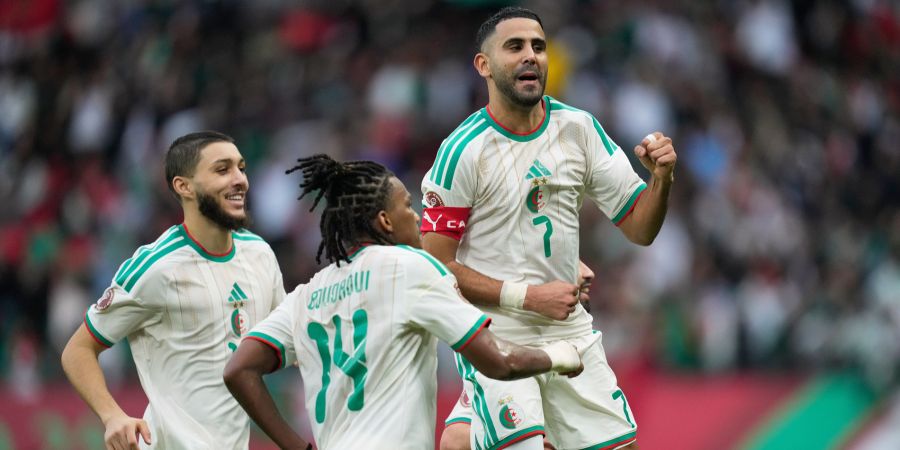 Algerien Afrika-Cup Hadjam YB