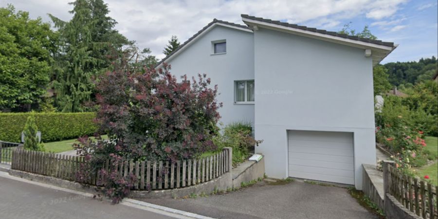 Solothurnerin Garage Platz ausparken