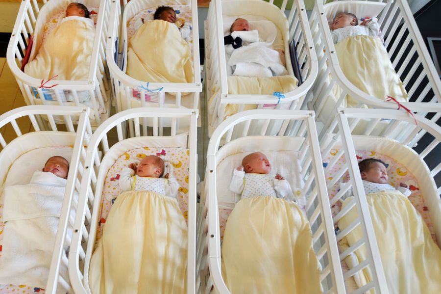 Sämtliche weiteren Geburtskliniken, welche die Redaktion angefragt hat, freuen sich über genügend Geburten.