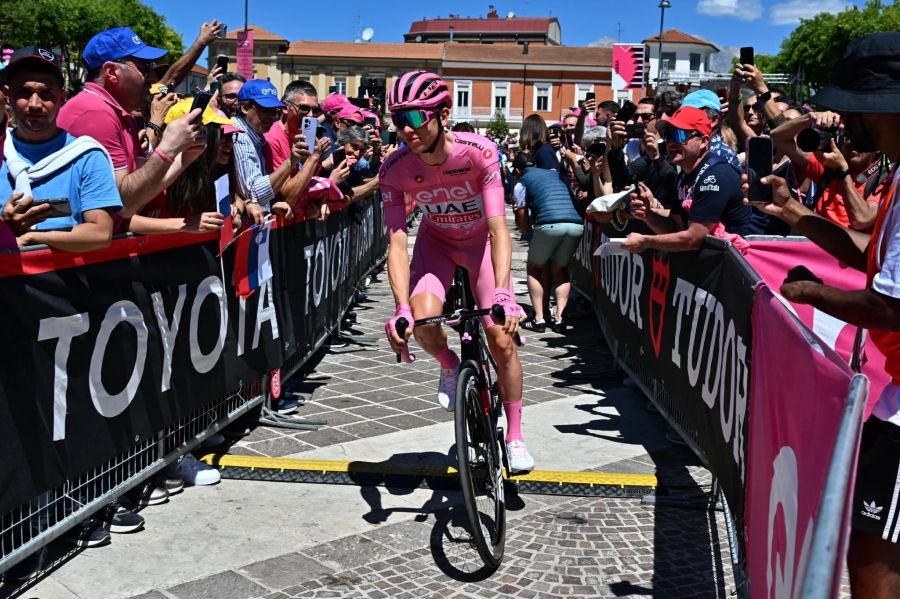 Tadej Pogacar Giro d'Italia