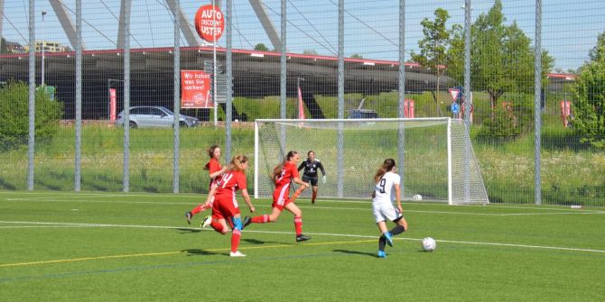 Die FC Küsnacht Frauen gewinnen gegen den FC Uster