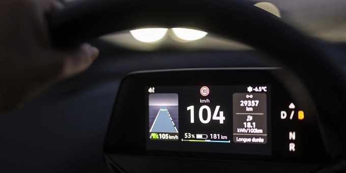 In der Schweiz - Fahrassistenz-Systeme und E-Bike-Tacho werden Pflicht In der Schweiz - Fahrassistenz-Systeme und E-Bike-Tacho werden Pflicht