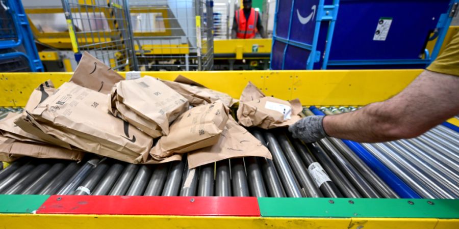 Neue Vorschriften für im Internet gehandelte Produkte sollen die Sicherheit für Konsumentinnen und Konsumenten erhöhen. (Archivbild)