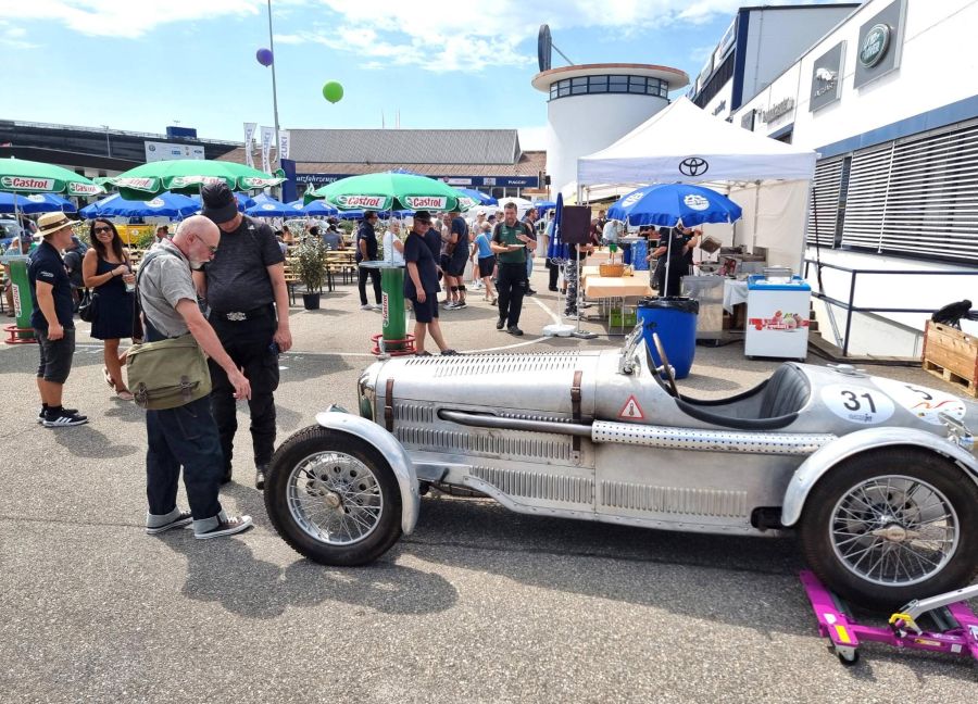 Der 34. Oldtimer Grand Prix in Safenwil.