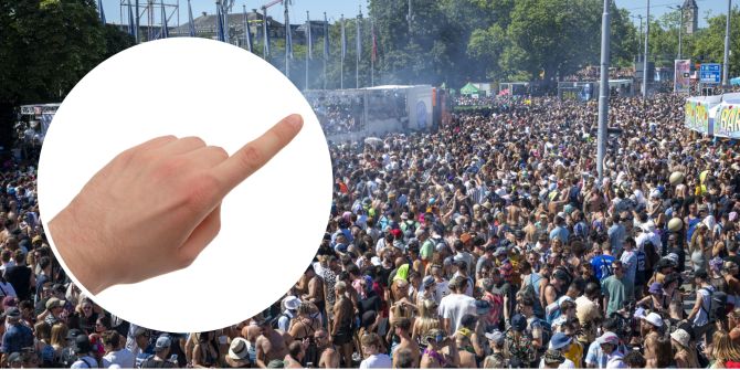 Street Parade Finger Po