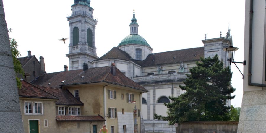 Mittelgrosse Städte wie beispielsweise Solothurn sind vor allem für Familien laut einer Studie der UBS attraktiver als die Grosszentren. Insbesondere die tieferen Lebenshaltungskosten...