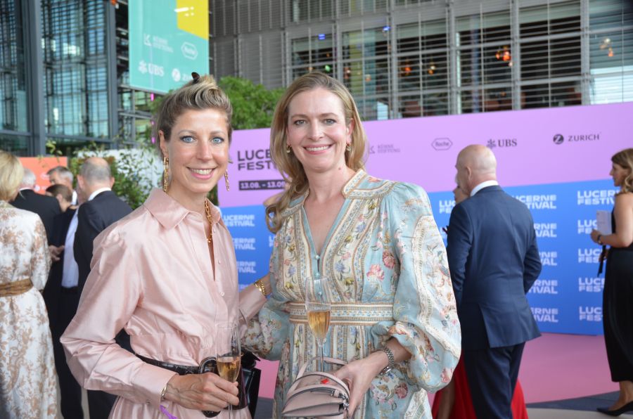 Kultur trifft Business: Kulturmanagerin Andrea Lötscher und Anna Peter von der Zürcher Kanzlei Homburger.