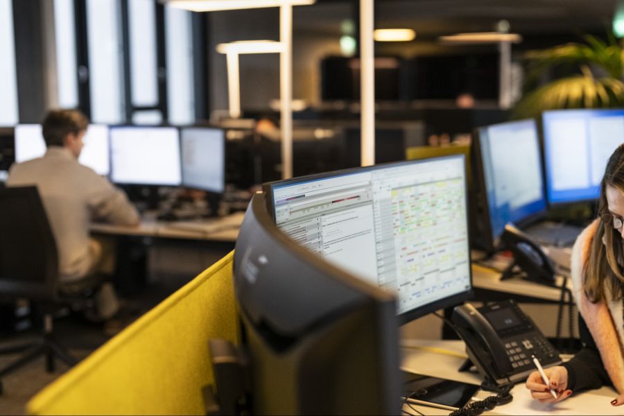 Eher zutreffen dürfte die Aussage auf Arbeit im Büro.