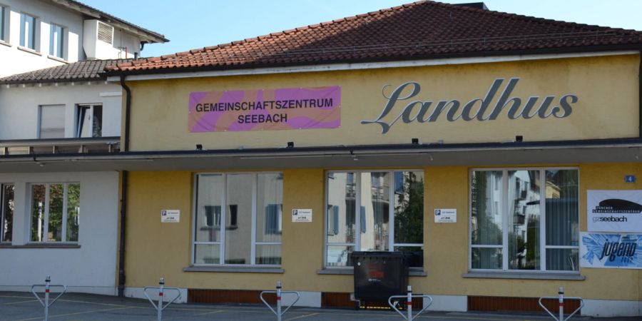 Das Landhus gehört zur Seebacher Quartieridentität.  Bild: Pia Meier