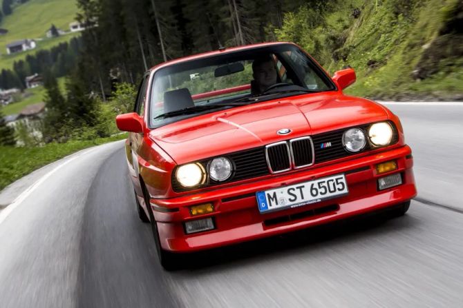 BMW M3 E30