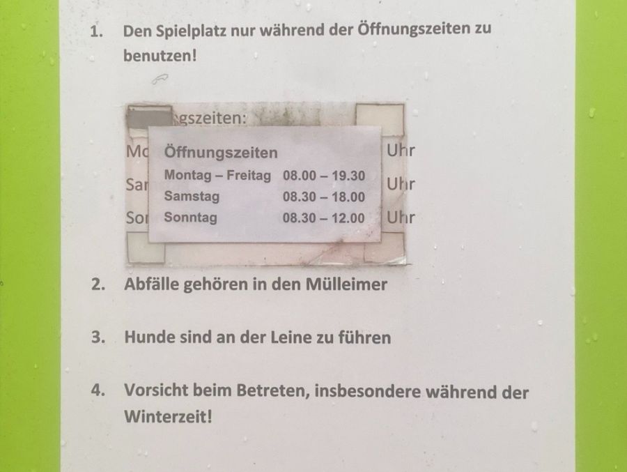 Sonntags verstummen die Kinderstimmen schon ab Mittag, unter der Woche ist um 19.30 Uhr Schluss mit Toben.