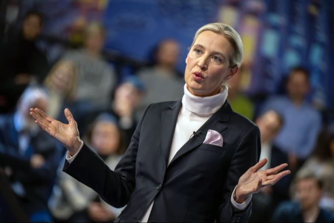 AfD-Kanzlerkandidatin Alice Weidel spricht während der ZDF-Sendung «Klartext», am 13. Feburar 2025. Alice Weidel AfD