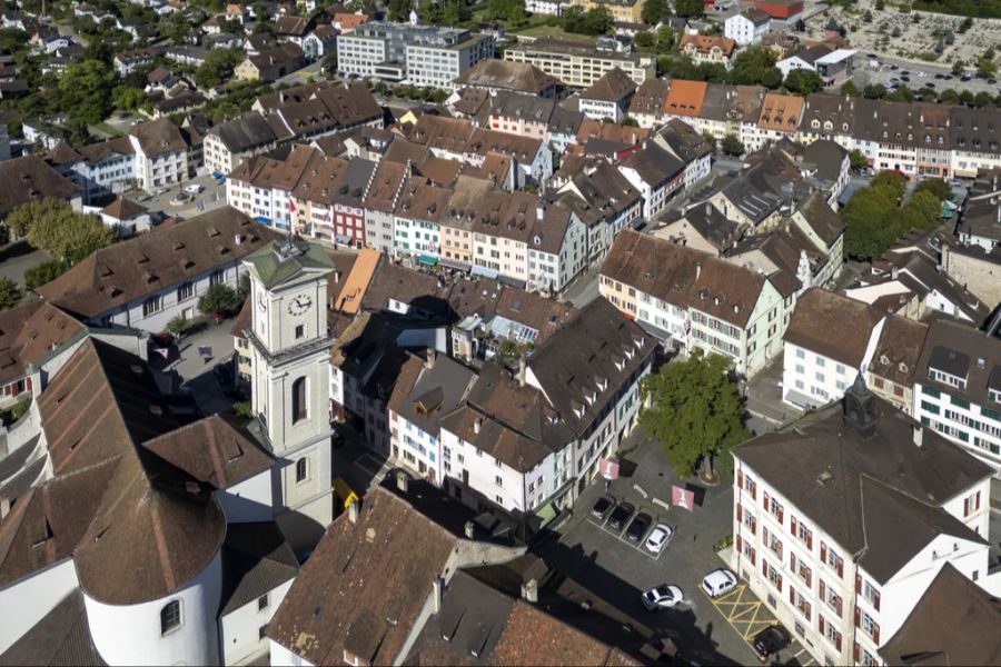 Der Vorfall ereignete sich in Delsberg im Kanton Jura.