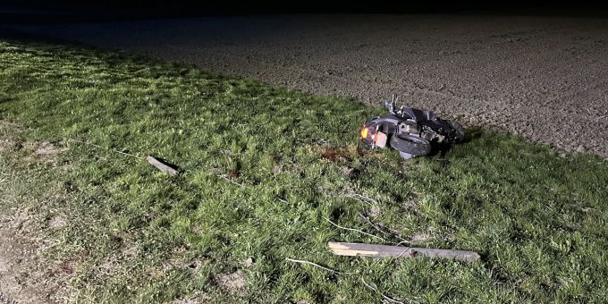 Rollerfahrer bei Selbstunfall in Reichenburg schwer verletzt. Selbstunfall