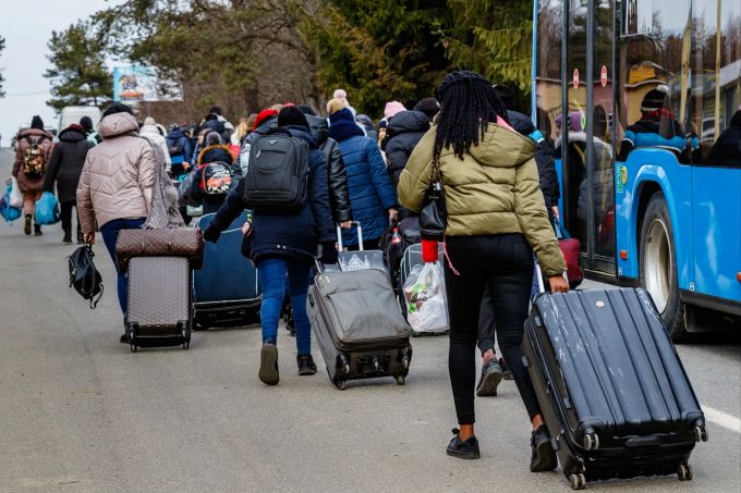 Trump will die Migration in die USA verschärfen. Tausende Afghanen und Kameruner müssen nun ausreisen. migration