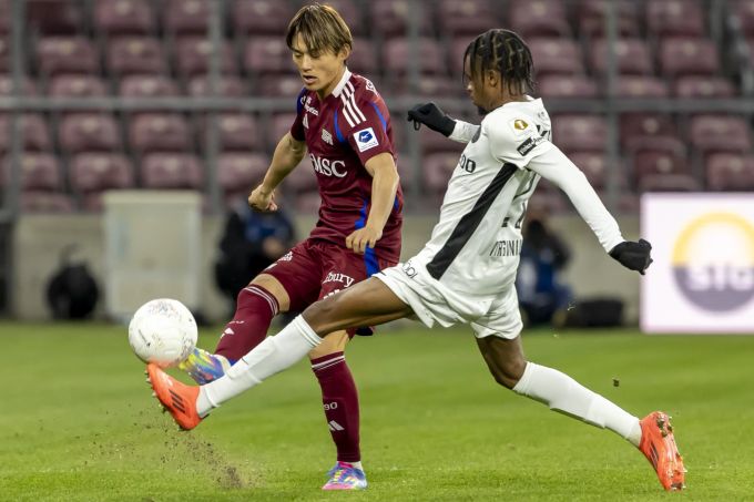YB schlägt Servette und macht die Meisterschaft noch spannender. Servette YB Super League