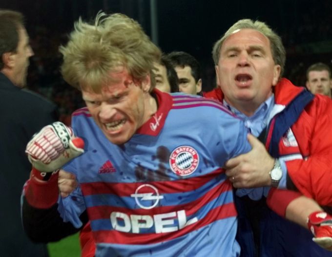 Oliver Kahn wurde 2000 in Freiburg von einem Golfball getroffen. Oliver Kahn