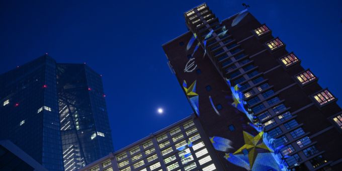 Die Europäische Zentralbank senkt ihren Leitzins auf zwei Prozent. EZB Leitzins