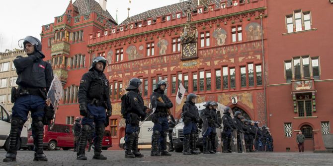 polizei basel stadt personalmangel