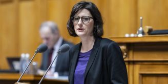 Massnahmen - Der SP Schweiz geht die Bankenregulierung zu wenig weit Massnahmen - Der SP Schweiz geht die Bankenregulierung zu wenig weit