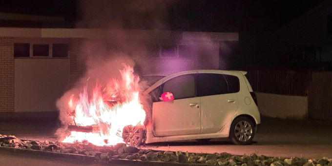 Am Auto entstand Totalschaden. Totalschaden