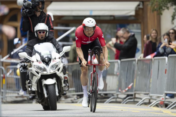 Stefan Küng fährt zum Abschluss der Tour de Romandie noch auf Platz zehn. Tour de Romandie