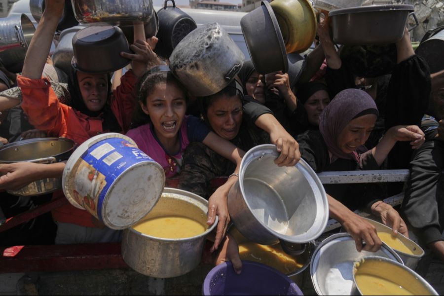 Die Weltgesundheitsorganisation (WHO) warnt vor der dramatischen Hungerkrise im Gazastreifen.