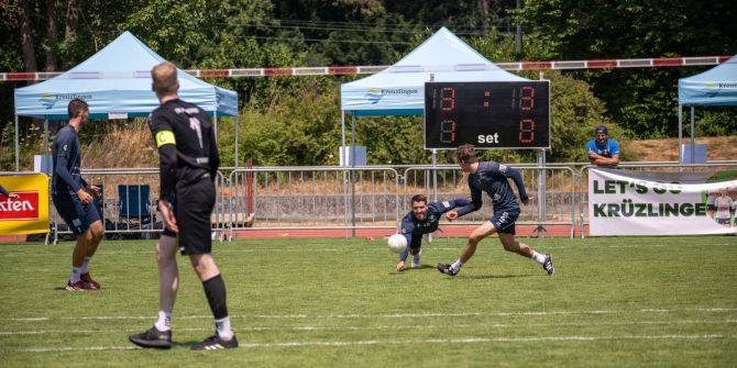 Oberentfeldens Faustballer Champions Cup