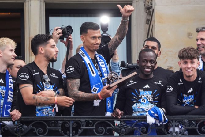 transfer-ticker davie selke