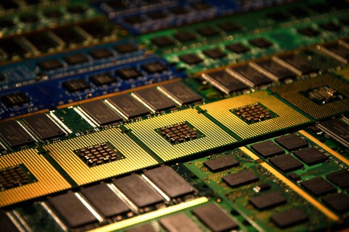 Die neuste Vorstellung von AMD markiert einen bedeutenden Schritt in der Halbleiterindustrie. (Symbolbild) AMD Chips Symbolbild