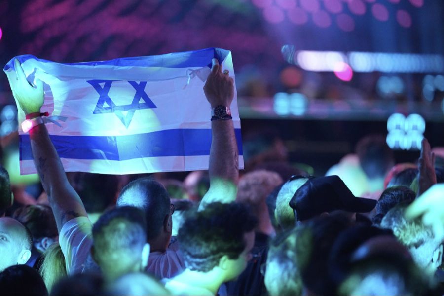 Der Opernsänger wünscht sich, dass Israel dort nicht dabei sein wird.