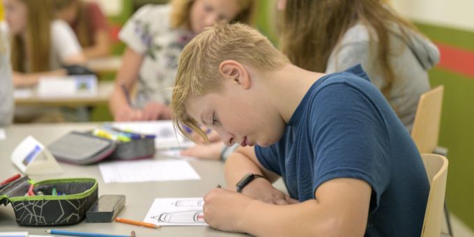Ein Schüler in Basel. Schüler Basel