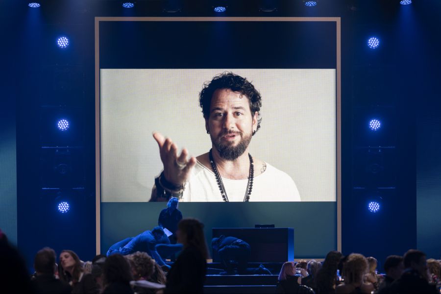 Mundart-Sänger Trauffer wurde an den Swiss Music Awards 2026 als «Best Solo Act National» ausgezeichnet.