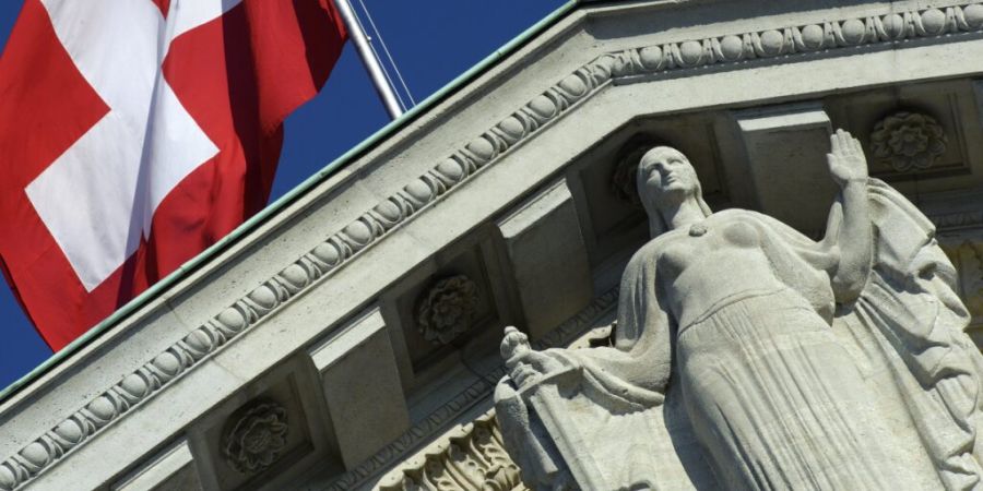 Den «Sachverhalt» - die Beziehung zwischen zwei Bundesrichtern - sollen eine externe Expertin und ein externer Experte nun aufklären. (Themenbild)