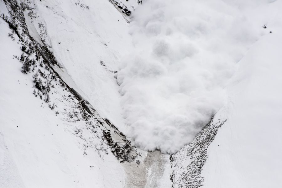 Von Freitag bis Sonntag herrschte im Alpenraum grosse Lawinengefahr. (Archivbild)