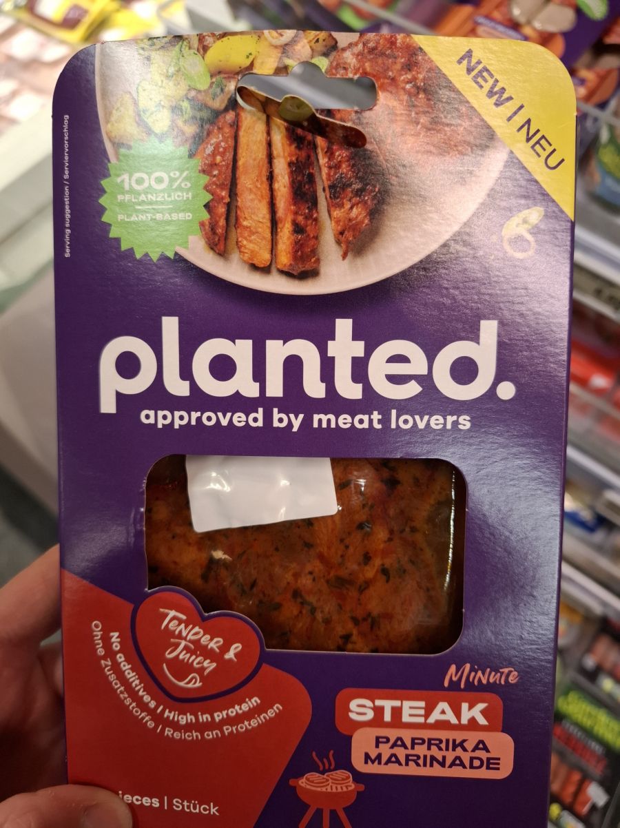 Das Vegi-Steak von Planted hat zwei unterschiedliche Temperaturangaben.