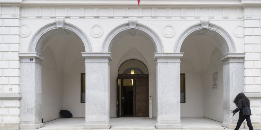 Von ursprünglich vier Angeklagten müssen sich nur noch zwei Parteien im Prozess um die Karimowa-Gelder vor dem Bundesstrafgericht verantworten. (Archivbild)