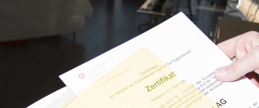 Im November 2011 erhielt er schliesslich sein Zertifikat. (Symbolbild)