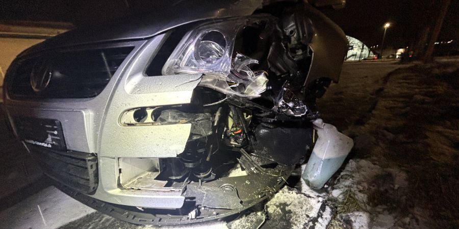 Sachschaden Unfall Spreitenbach