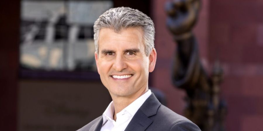 Der neue Walt Disney-Chef Josh D'Amaro hat bisher die Themenparks des Unterhaltungskonzerns geleitet. (Archivbild)