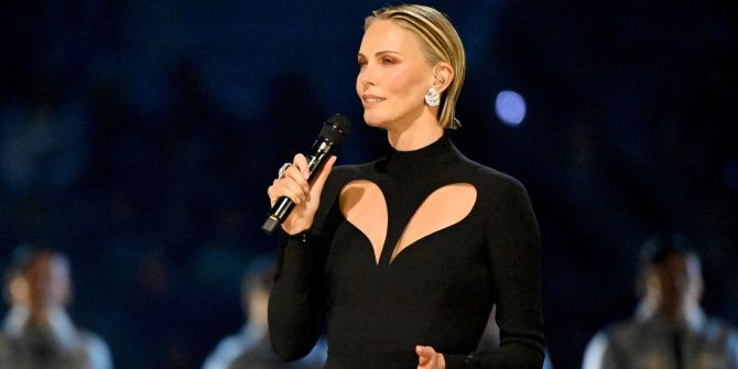 mutter vater charlize theron