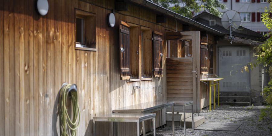 Die SVP will das «städtische Drogenstübli» sofort schliessen. Der neue Konsumraum in der Nähe des Einkaufszentrums Sihlcity richtet sich an auswärtige Süchtige. (Archivbild)