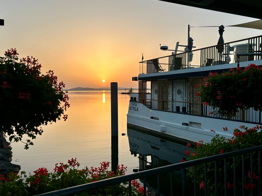 Boutique Boatel ATTILA