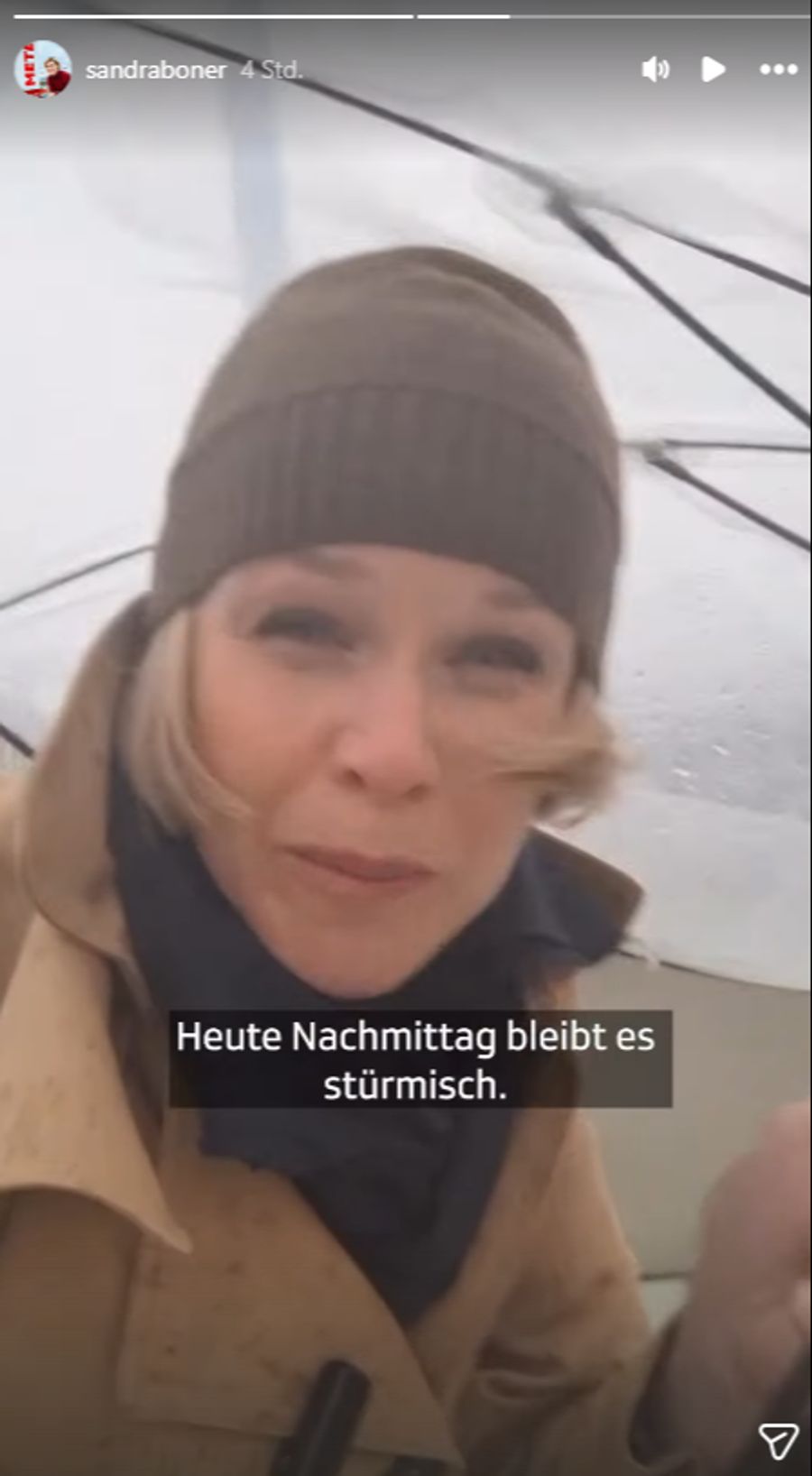 Kaum draussen wird es stürmisch!