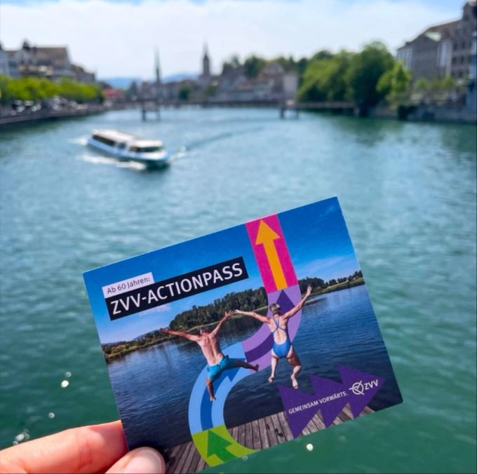 Der ZVV-ActionPass bietet vielfältige Freizeitmöglichkeiten für Menschen ab 60 Jahren. ZZV-ActionPass